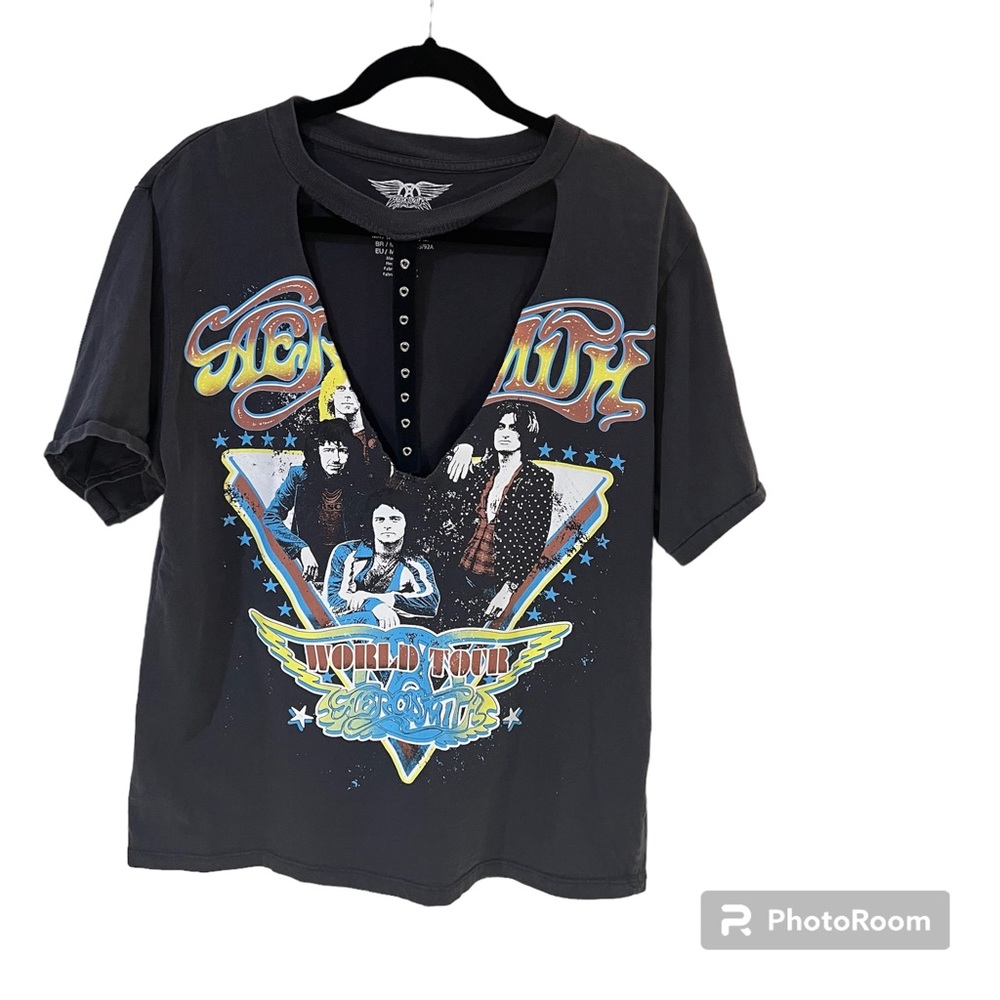 Aerosmith World Tour 2017 Ragdoll Shirt Size Medium Distressed Grunge